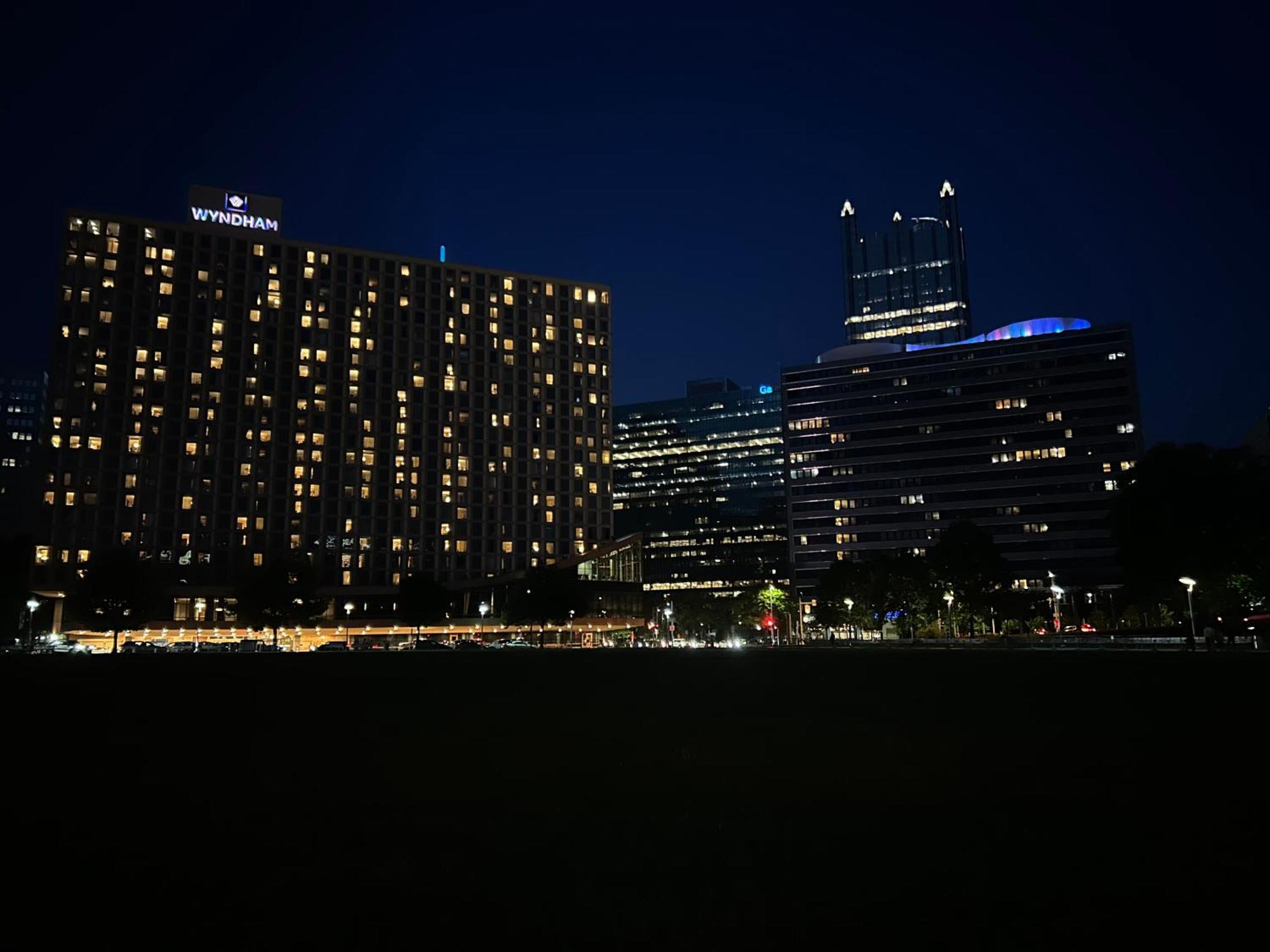 Vibrant Luxury Prime Location 24-7 Onsite Parking Gym Lounge Lägenhet Pittsburgh Exteriör bild